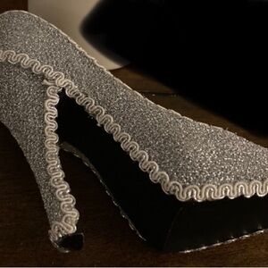 Ring Holder High Heel Trinket Shoe EUC